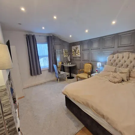 Cosy Studio Apartment In Fulham London Exterior photo